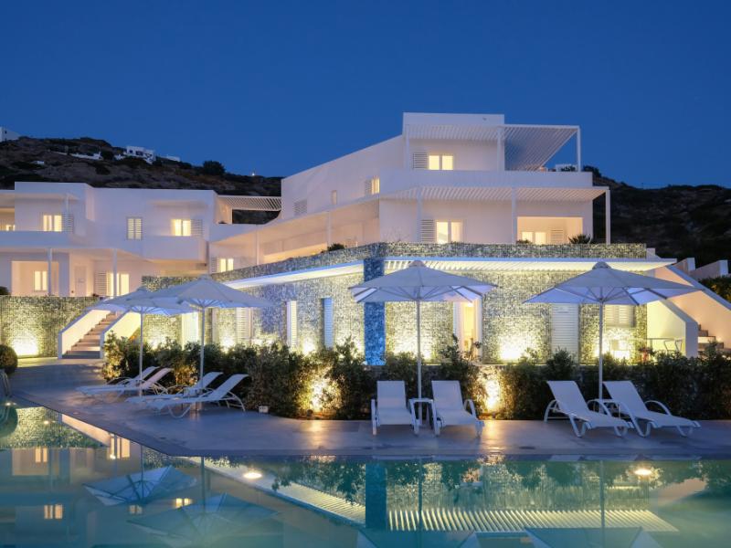 Relux Ios Hotel