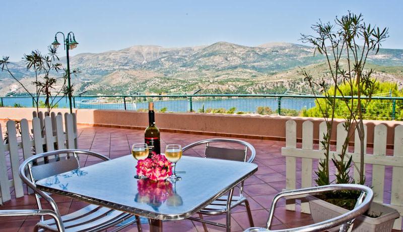 Lefteris Village