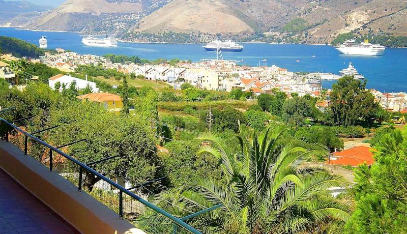Lefteris Village