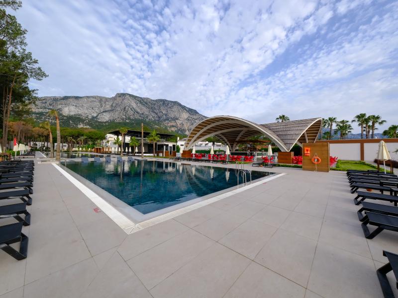 Aydinbey Siu Collection