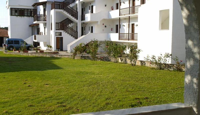 Golden Beach Hotel