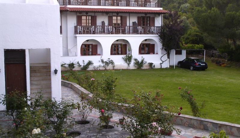 Golden Beach Hotel