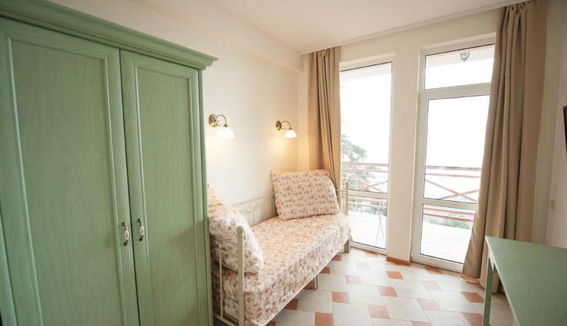 Эко Вилладж (Приветное)