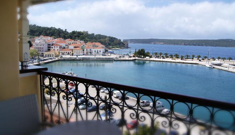 Karalis City Hotel