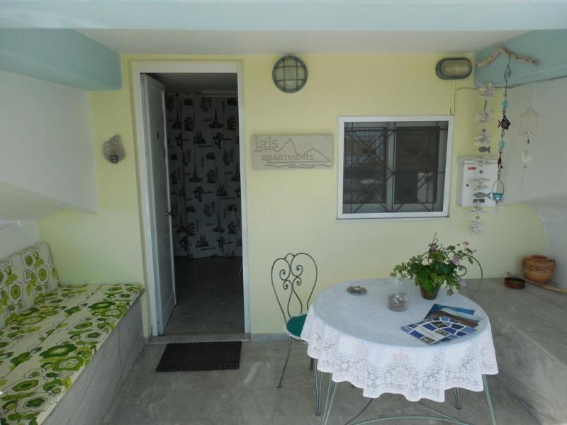 Iris Apartments