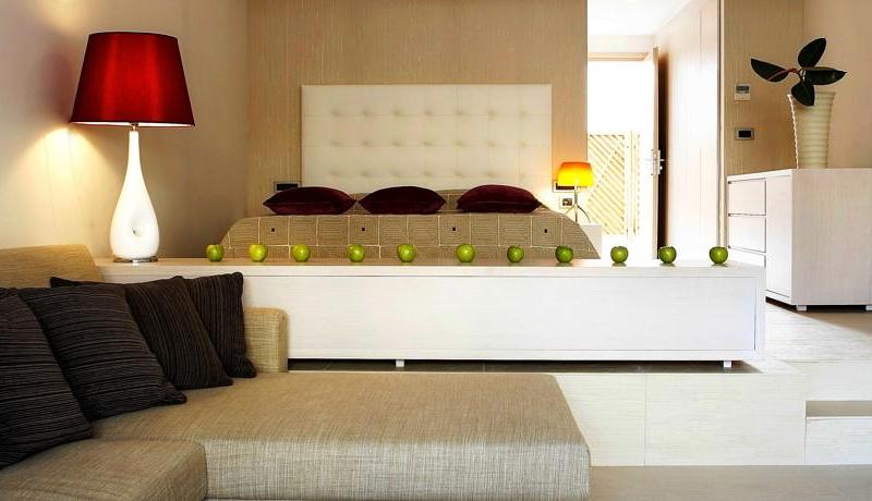 The Ixian All Suites