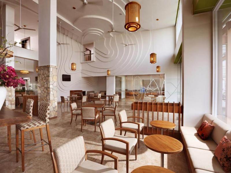 Holiday Inn Express Bali Raya Kuta