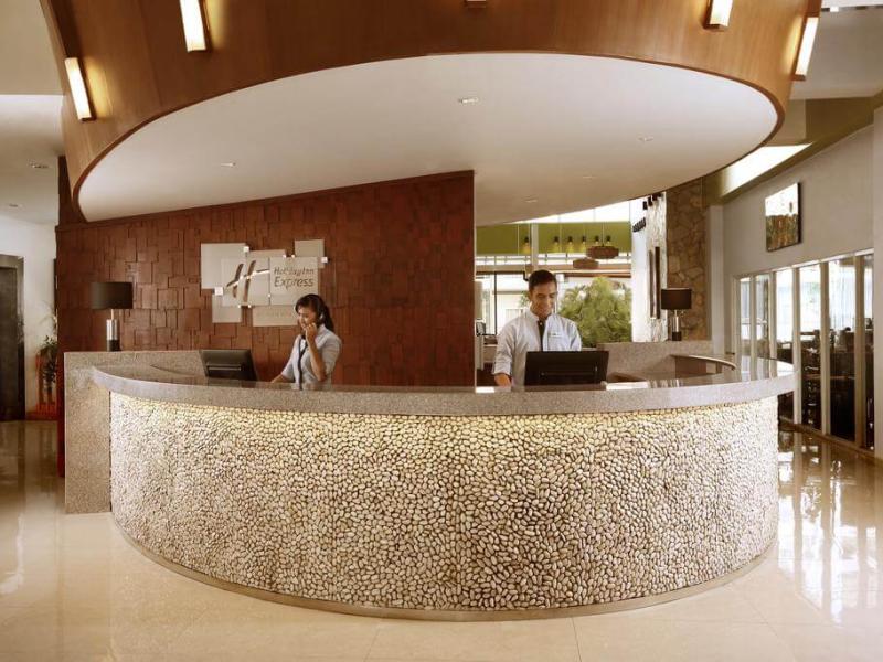 Holiday Inn Express Bali Raya Kuta