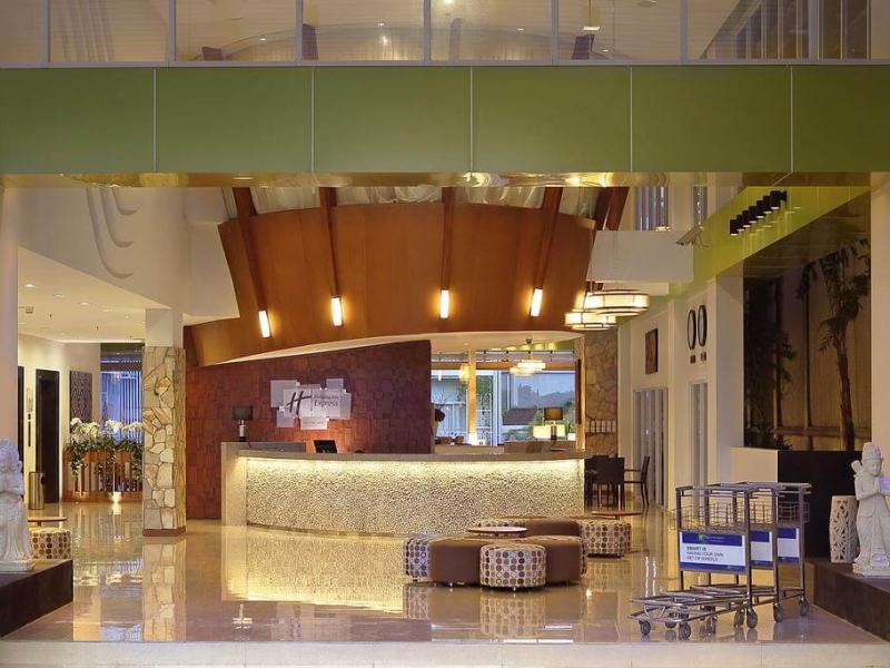 Holiday Inn Express Bali Raya Kuta