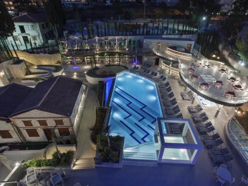 DoubleTree by Hilton Hotel Kusadasi
