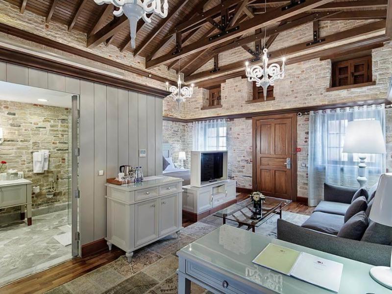 DoubleTree by Hilton Hotel Kusadasi