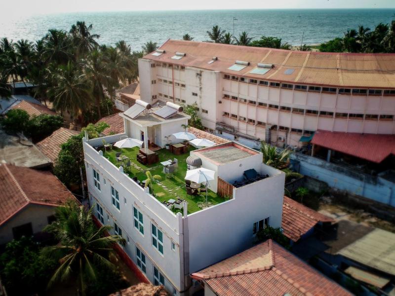 Blue Water Boutique Hotel