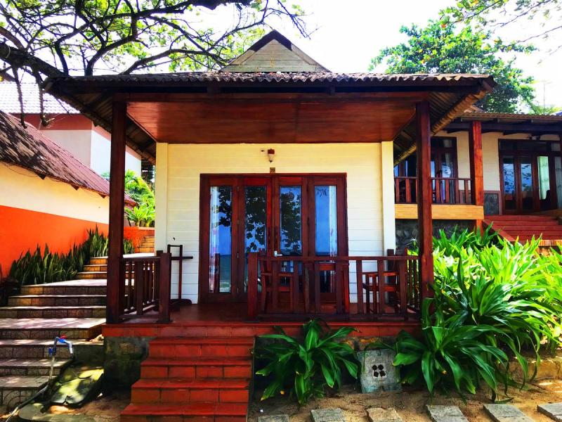 Orange Resort