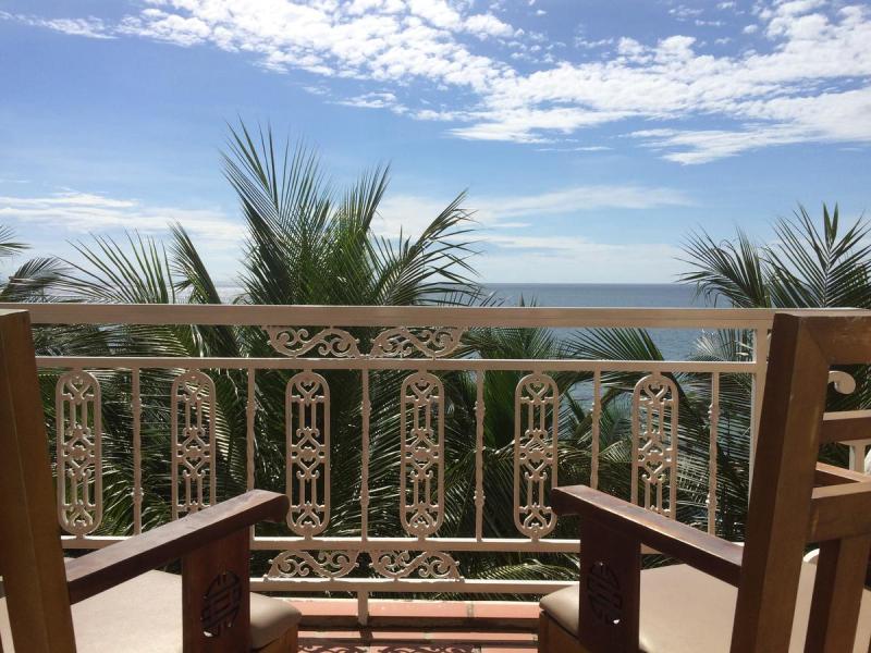 Trang An Beach Resort 