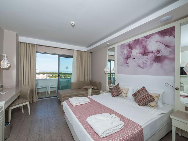 Diamond Premium Hotel & Spa