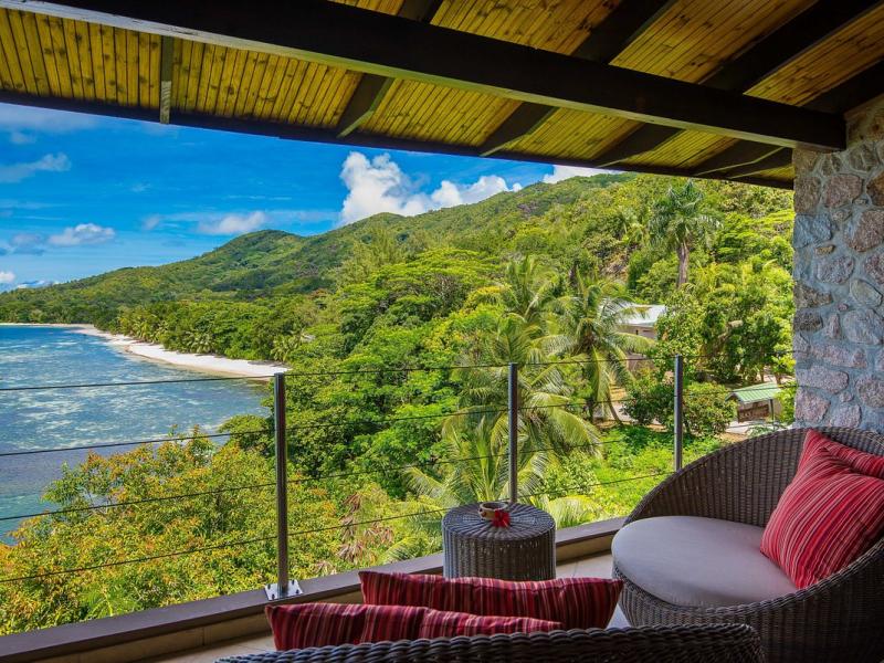 Coco de Mer Hotel & Black Parrot Suites