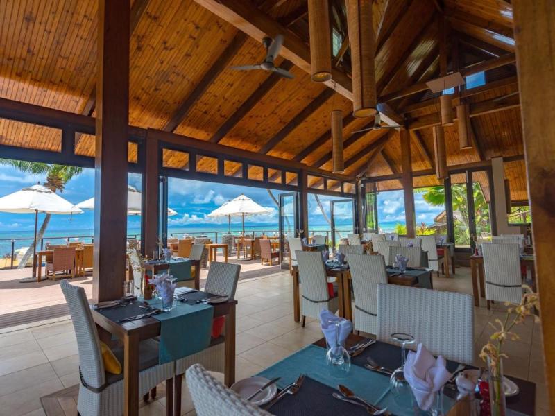 Coco de Mer Hotel & Black Parrot Suites