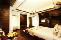 Coco Hut Beach Resort