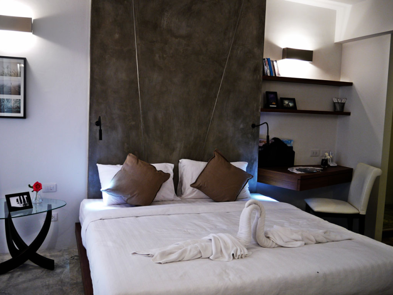 Replay Residence & Pool Villa