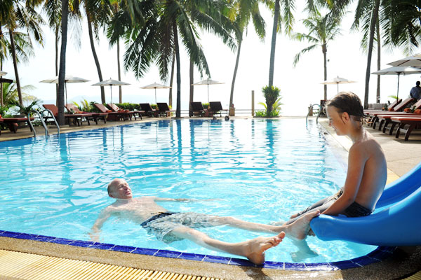 Cocopalm Beach Resort