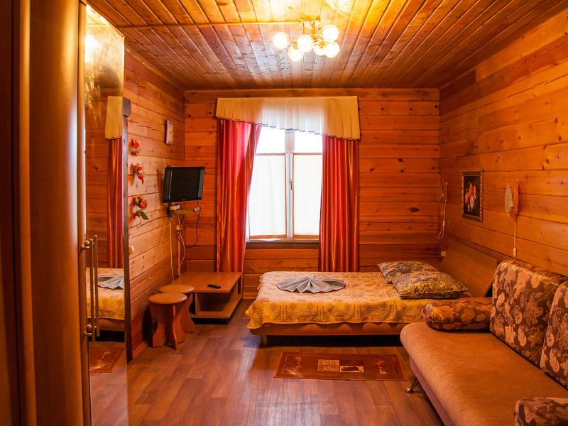 Гостиный Двор Баяр