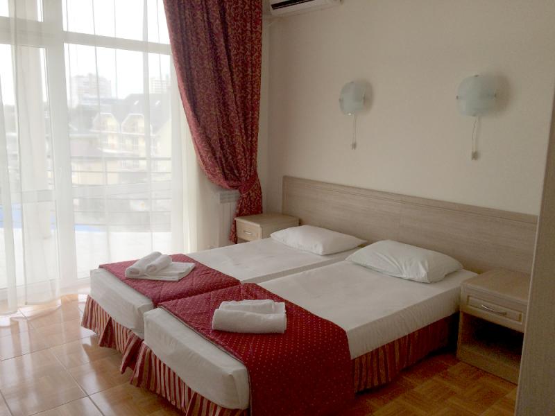 Мандарин (ул. Станиславского)