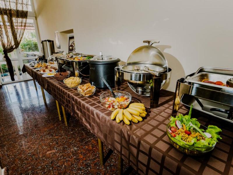 Мандарин (ул. Станиславского)