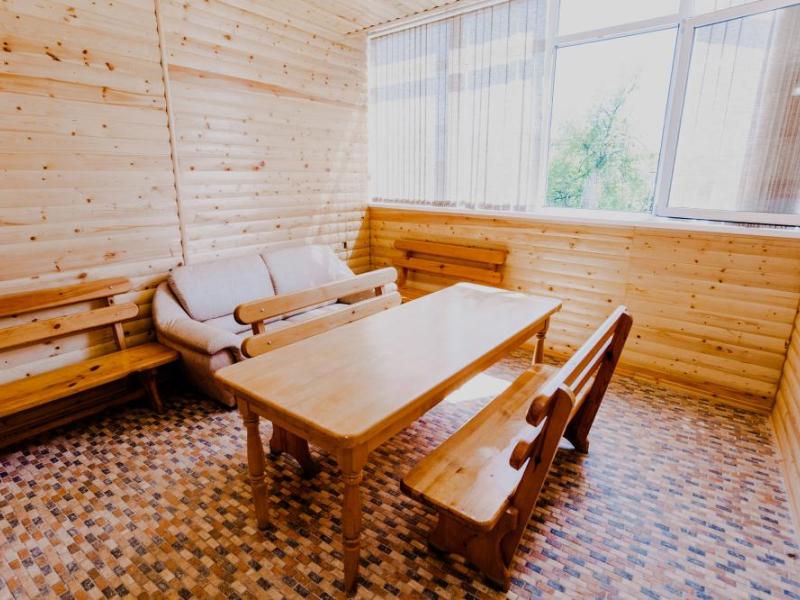 Мандарин (ул. Станиславского)