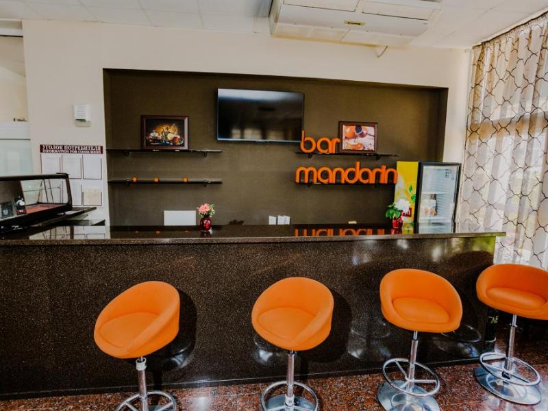 Мандарин (ул. Станиславского)