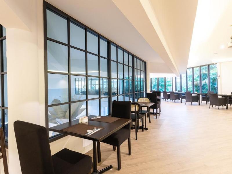 Coconut Village Resort