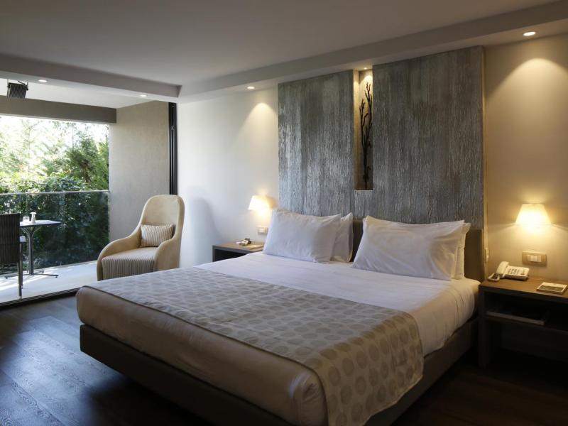 Palmon Bay Hotel & Spa