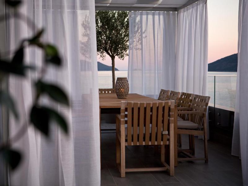 Palmon Bay Hotel & Spa