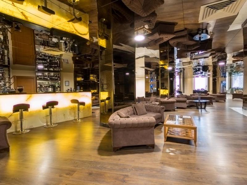 JRW Welmond Hotel & Casino