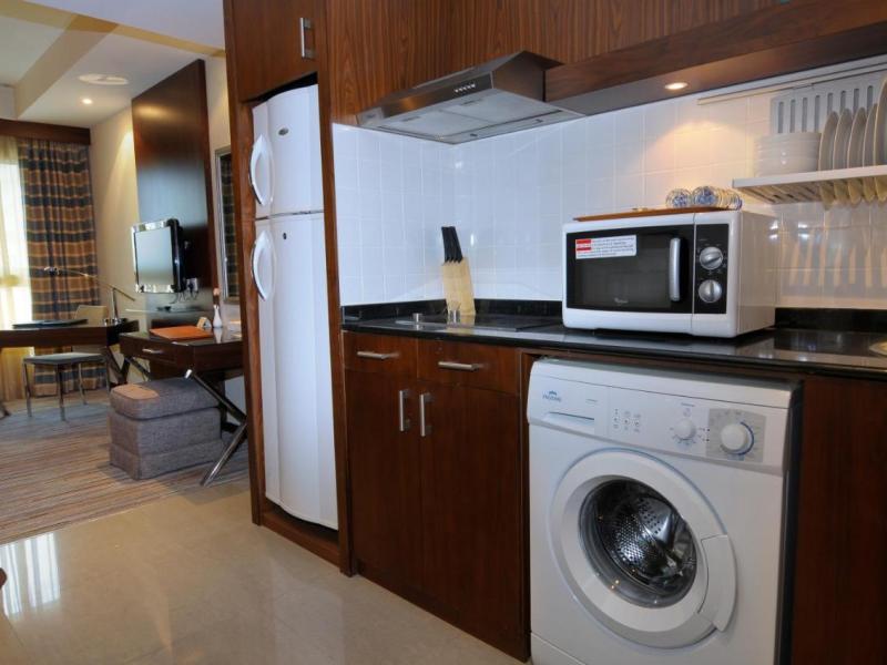 Phoenix Plaza Hotel Apartments
