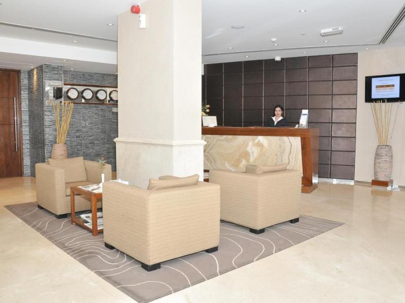 Phoenix Plaza Hotel Apartments