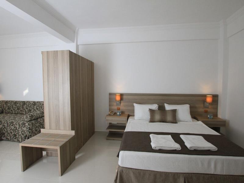 Palm Bay Beach Hotel