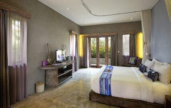 Blue Karma Dijiwa Seminyak