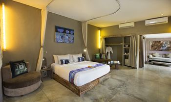 Blue Karma Dijiwa Seminyak