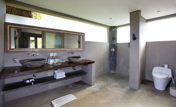 Blue Karma Dijiwa Seminyak