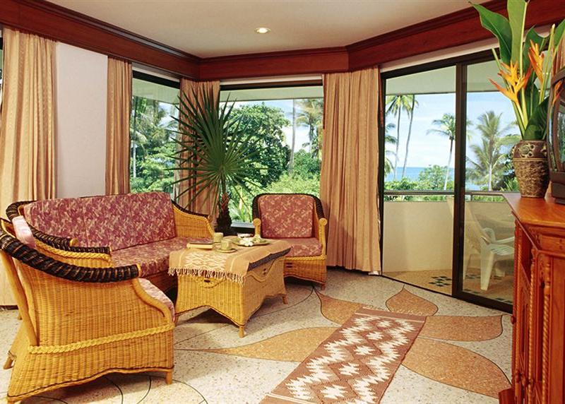 Golden Dragon Beach Resort