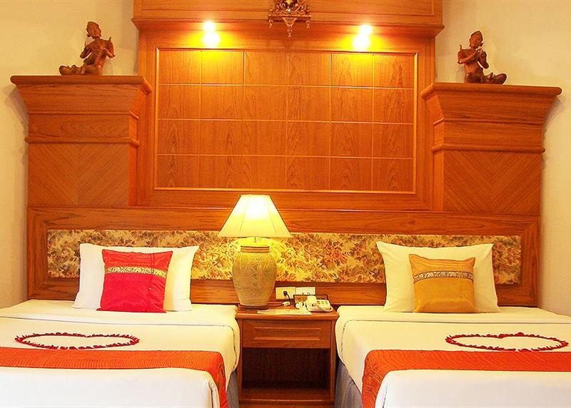 Golden Dragon Beach Resort