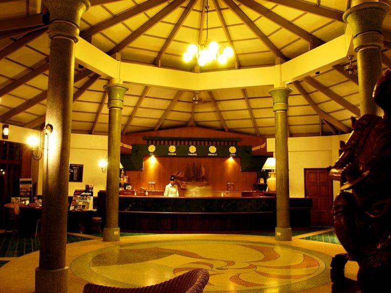 Golden Dragon Beach Resort