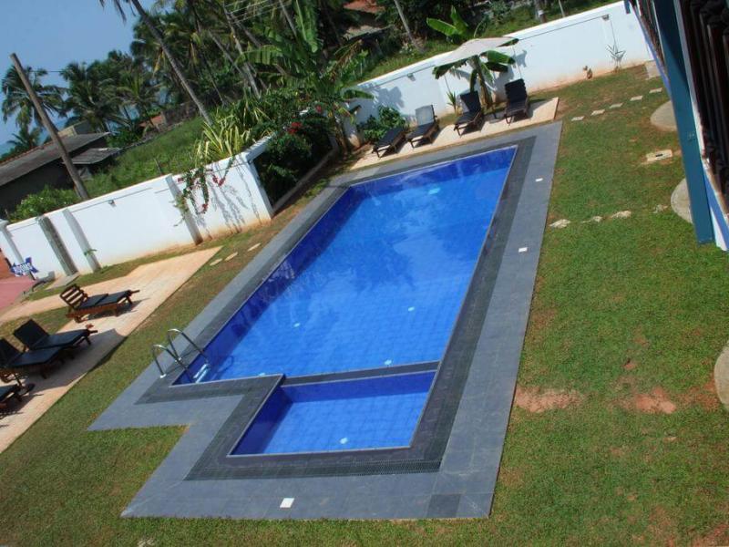 White Rose Beach Resort