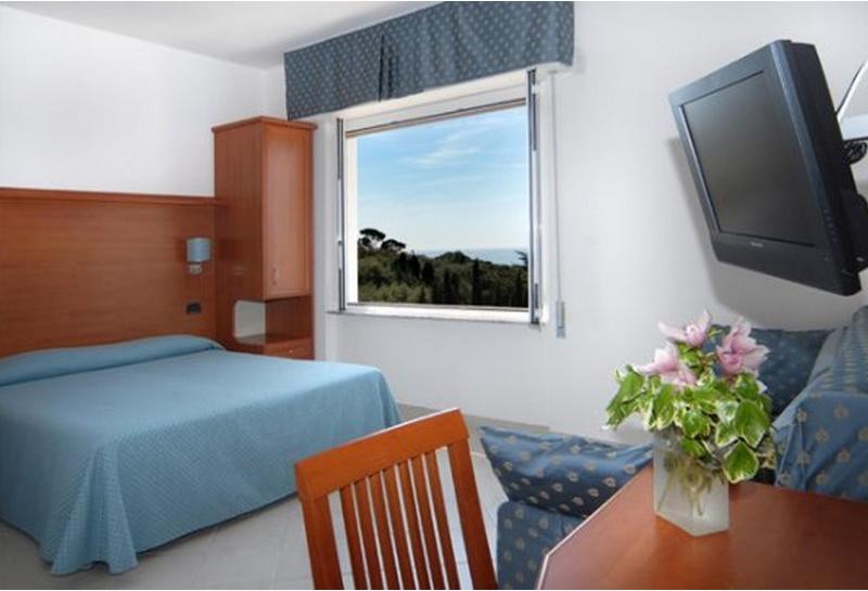 Hotel Noris