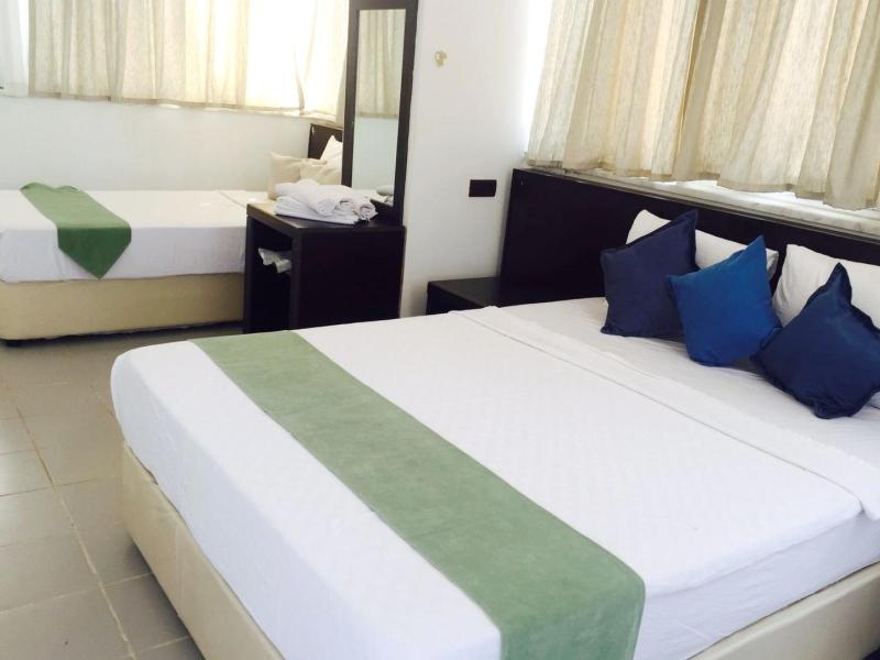 Temple Class Hotel