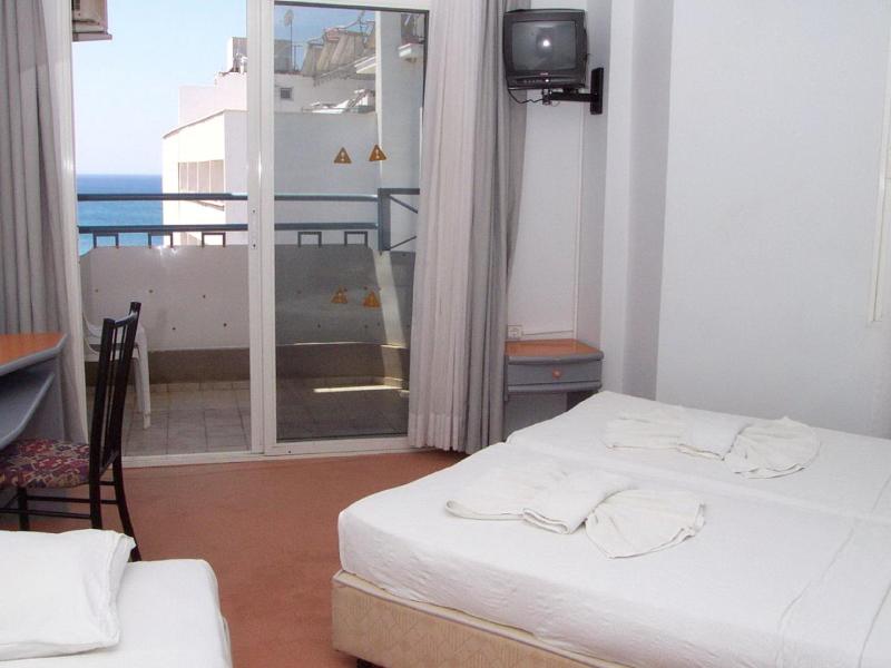 Temple Class Hotel