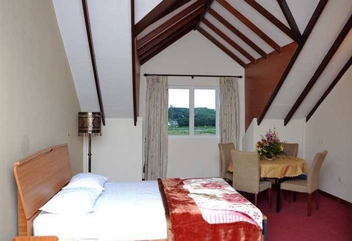Stamford Star Hotel