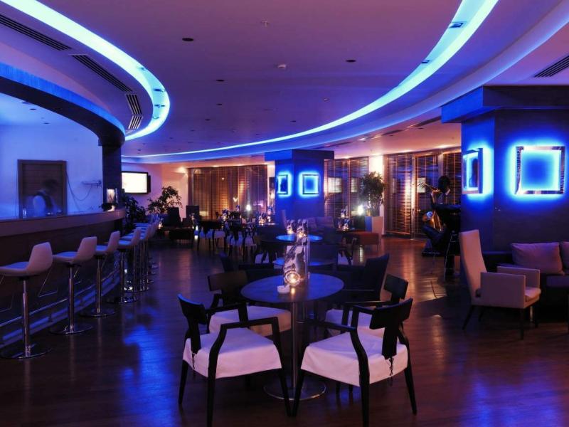Malpas Hotel & Casino