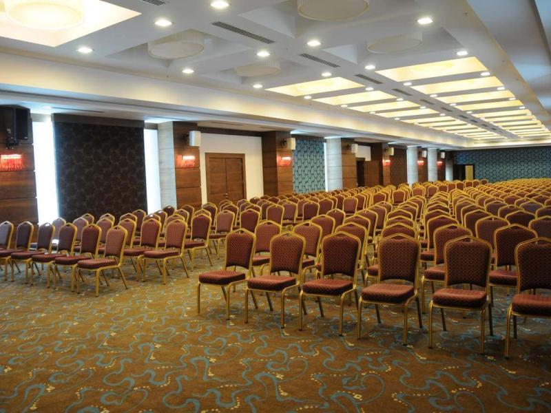 Malpas Hotel & Casino
