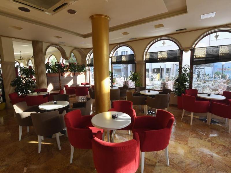 Hotel Ferrari